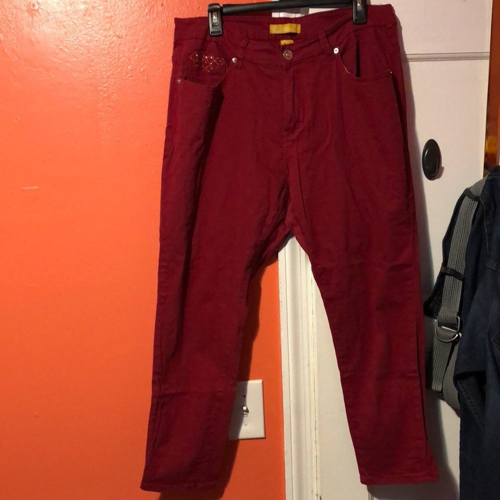 ‼️SOLD‼️ Dark Red Capri Jean